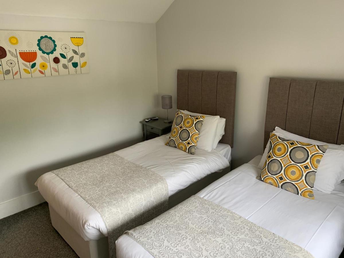 Newlyn House Apartment Christleton Екстериор снимка