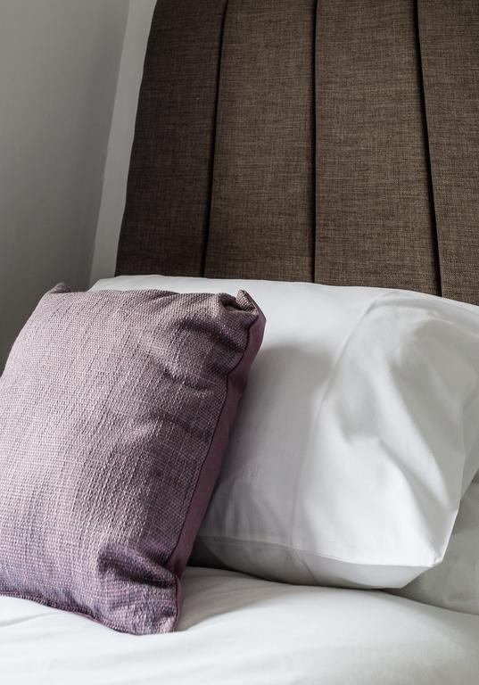 Newlyn House Apartment Christleton Екстериор снимка