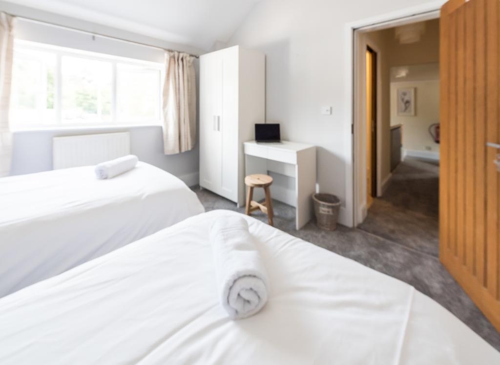 Newlyn House Apartment Christleton Екстериор снимка